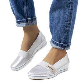 Silberne Turnschuhe mit Keilabsatz Klink silber-