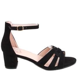 Avium Schwarze Sandaletten