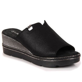 T.Sokolski W SCA167A schwarze Keilpantoffeln