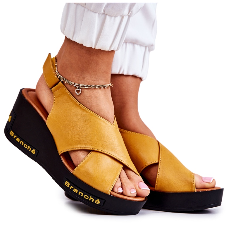 Vinceza Damensandalen mit Klettverschluss Gelb Amaze