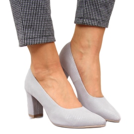 Pumps auf dem grauen Monique-Pfosten mehrfarbig