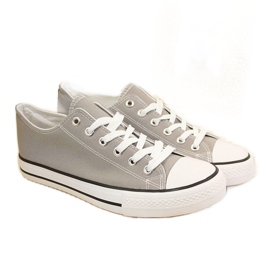 Graue niedrige Sneakers von Atletico