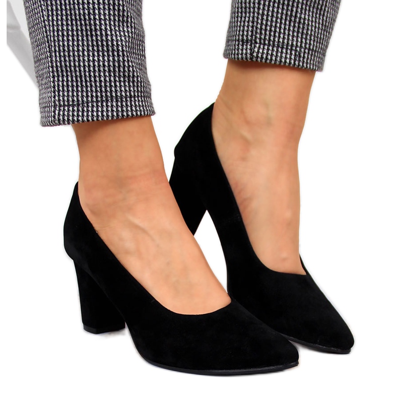 Pumps auf der Post schwarz Monique Wildleder