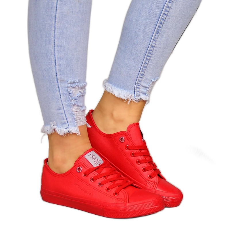 Niedrige Sneakers aus Öko-Leder in Rot Cross Jeans DD2R4032