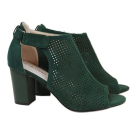 Grüne Sabatina Damensandalen mit Klettverschluss