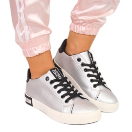Damen-Low-Top-Sneaker mit Öko-Leder Silber Big Star II274034