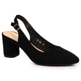 Pumps für Damen auf der schwarzen Post von Sergio Leone