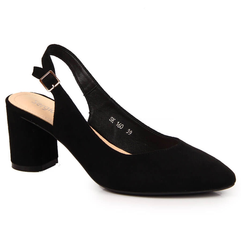 Pumps für Damen auf der schwarzen Post von Sergio Leone