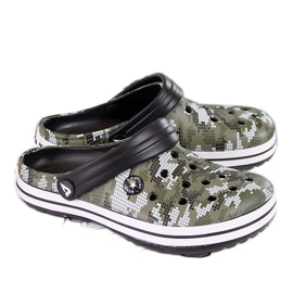 American Club khakifarbene Schaumpantoffeln für Jungen