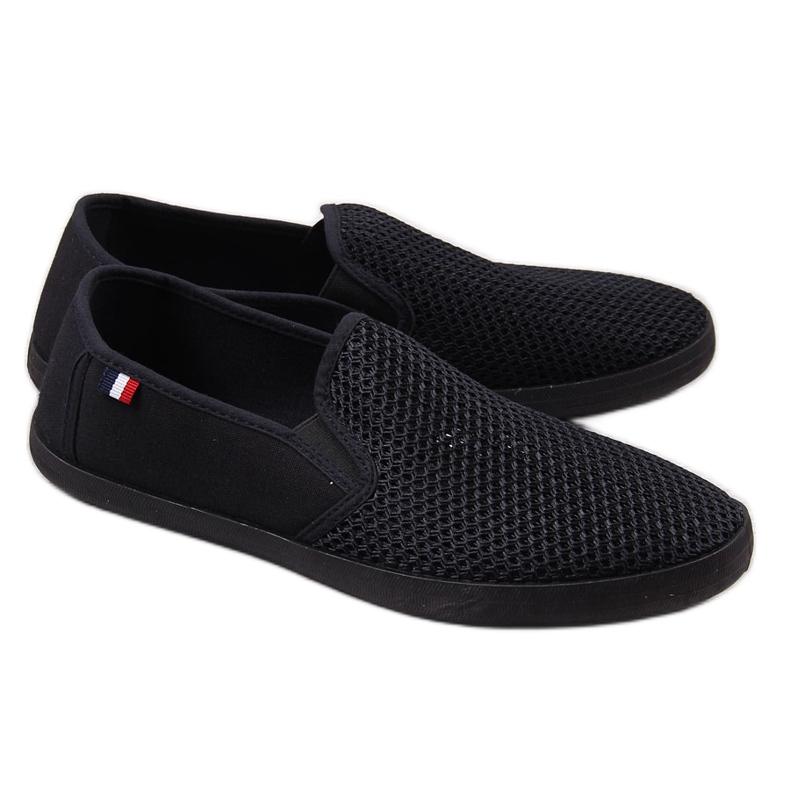 Schwarze durchbrochene Herren-Sneaker von Atletico