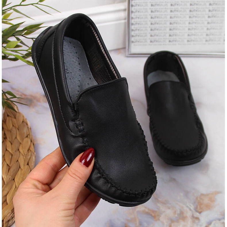 Schwarze Slip-On-Mokassins für Jungen Kornecki 6805
