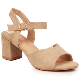 Damensandalen auf der Post beige Vinceza Wildleder
