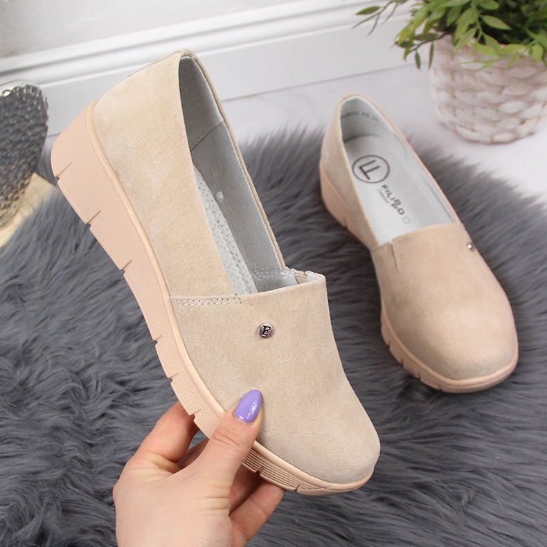 Bequemer Damenlederschuh, beige Filippo