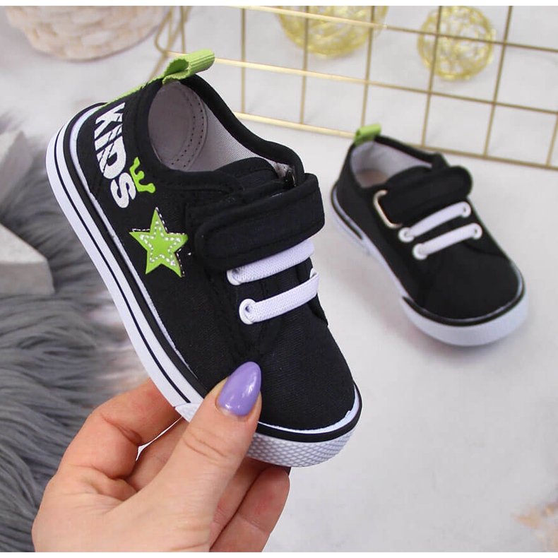 Schwarze Jungen-Sneaker von Atletico mit Klettverschluss