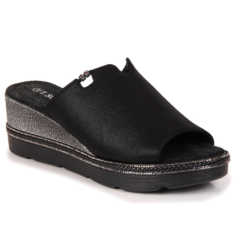 Schwarze Damenhausschuhe auf Keilabsatz T.Sokolski