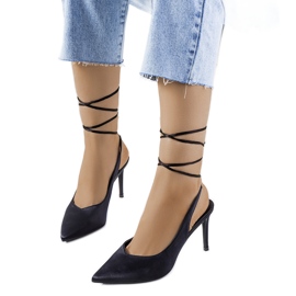Schwarze Pumps mit Anneli-Bindung