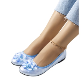 Duff-Ballerinas in Blaumetallic