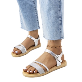 Silberglänzende Indiana-Sandalen