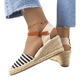 Schwarze Espadrilles auf dem Garvan Wedge beige