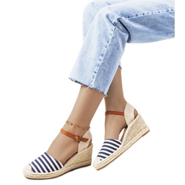 Marineblaue Espadrilles auf dem Garvan Wedge beige navy blau