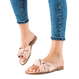 Ideal Shoes Stilvolle beige Hausschuhe rosa