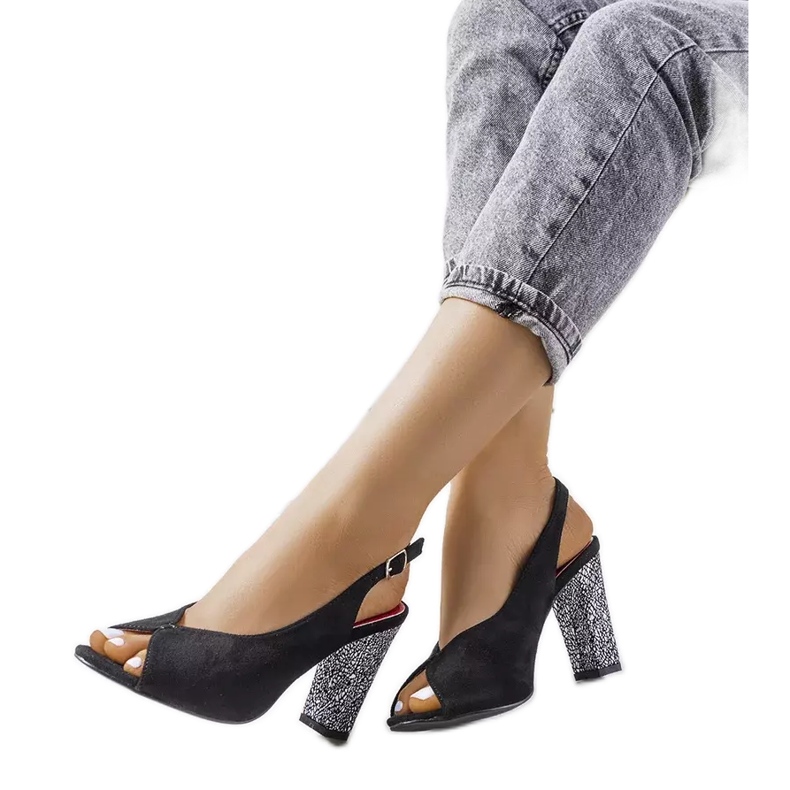 Schwarze Wildledersandalen von Bonnie