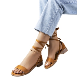 Braune Sandalen zum Schnüren von Moody