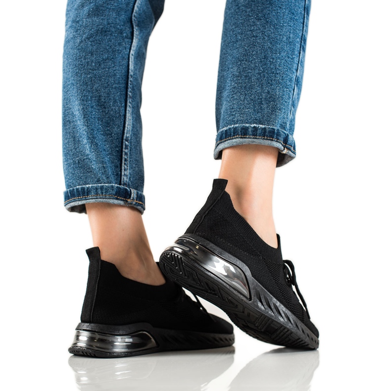 DK Schwarze Sportschuhe