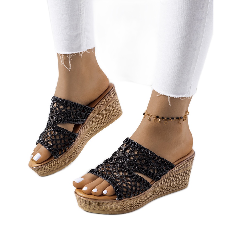 Schwarze Clara-Keilabsätze