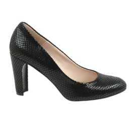 Schwarze Sagan 2600 Pumps