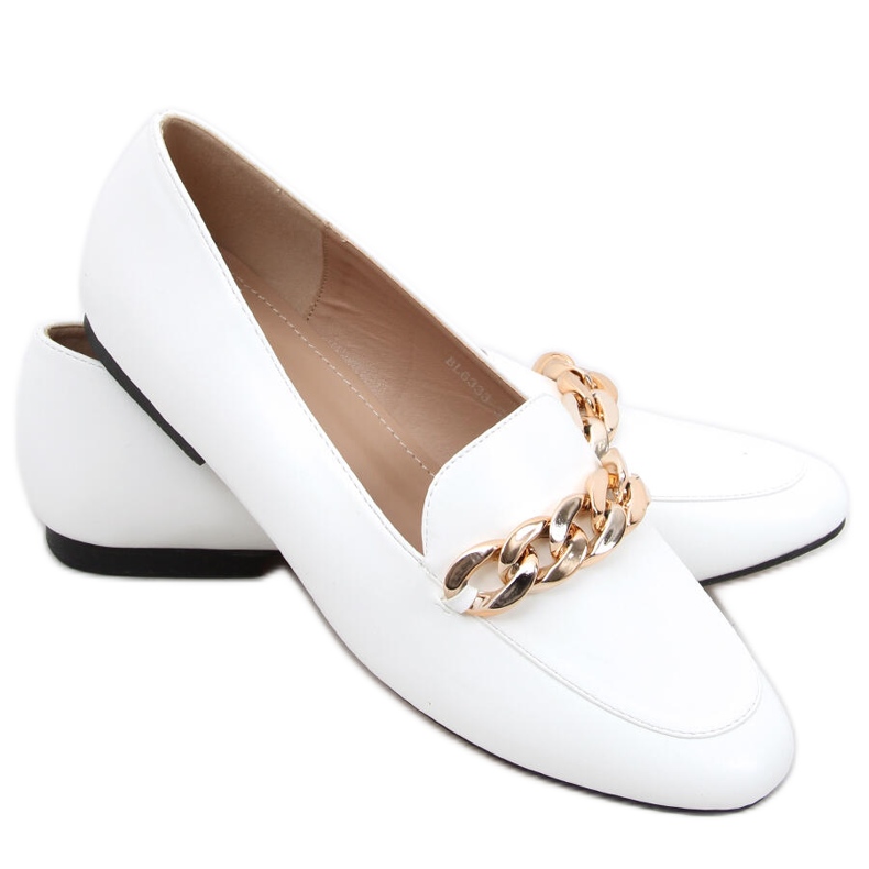 Loafer mit weißer Kette von Addison