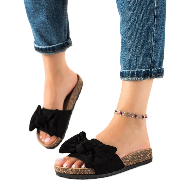 Queentina Wildlederhausschuhe mit Schleife schwarz