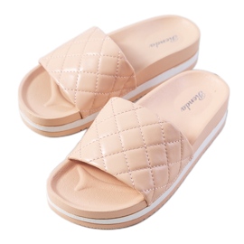 Gesteppte Hausschuhe von Hassell in Rosa