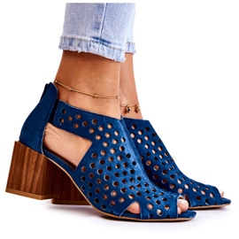 Durchbrochene Stiefel auf einem Pfosten Maciejka 04593-17 Marineblau navy blau