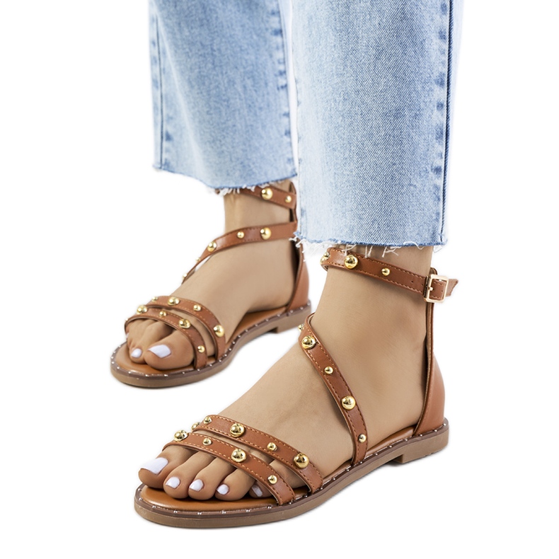 Krolt braune Nietensandalen