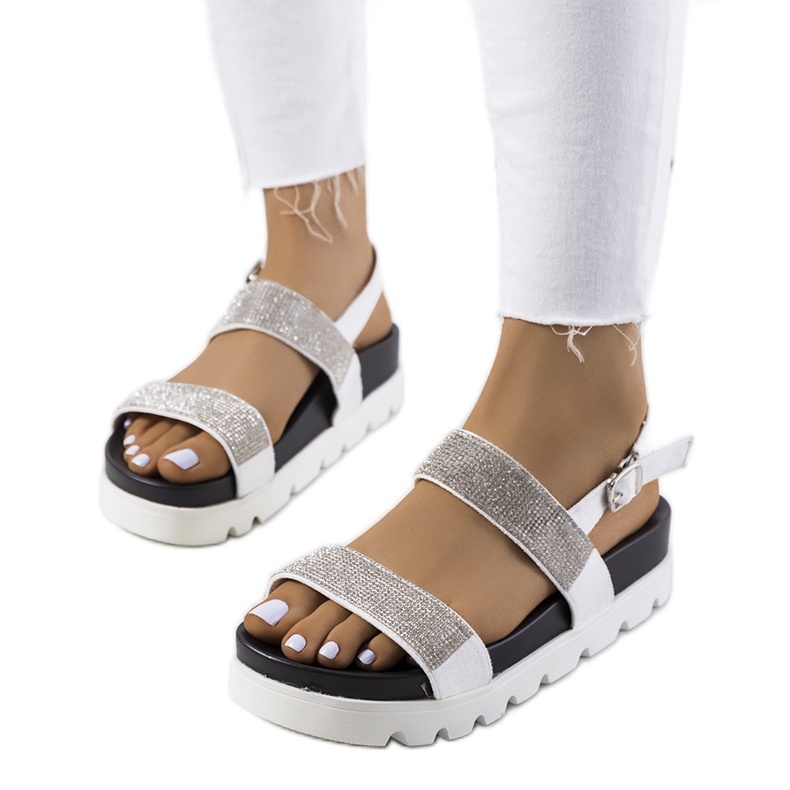 Weiße Sandalen mit Zirkonia von Felding