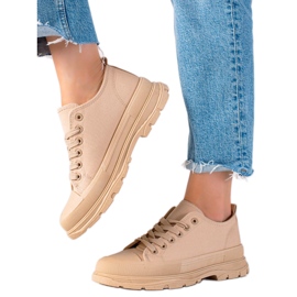SHELOVET Turnschuhe auf der Plattform beige