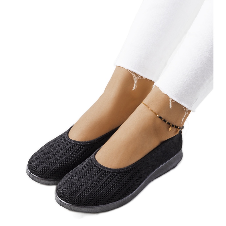 Schwarze Turnschuhe von Meeri