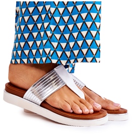 Damensandalen auf der Plattform Weiß und Silber Morissa silber-