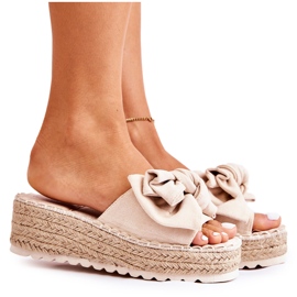 PG2 Damenhausschuhe mit Keilabsatz und Schleife Beige Tayla