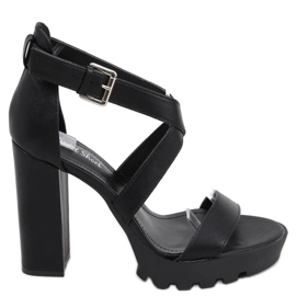 Sandalen auf der Spencer Black-Plattform schwarz