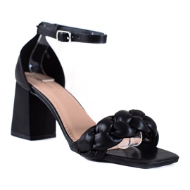 SHELOVET Geflochtene Damensandalen schwarz