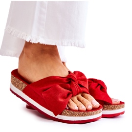 PG1 Flip Flops auf der so bequemen roten Plattform