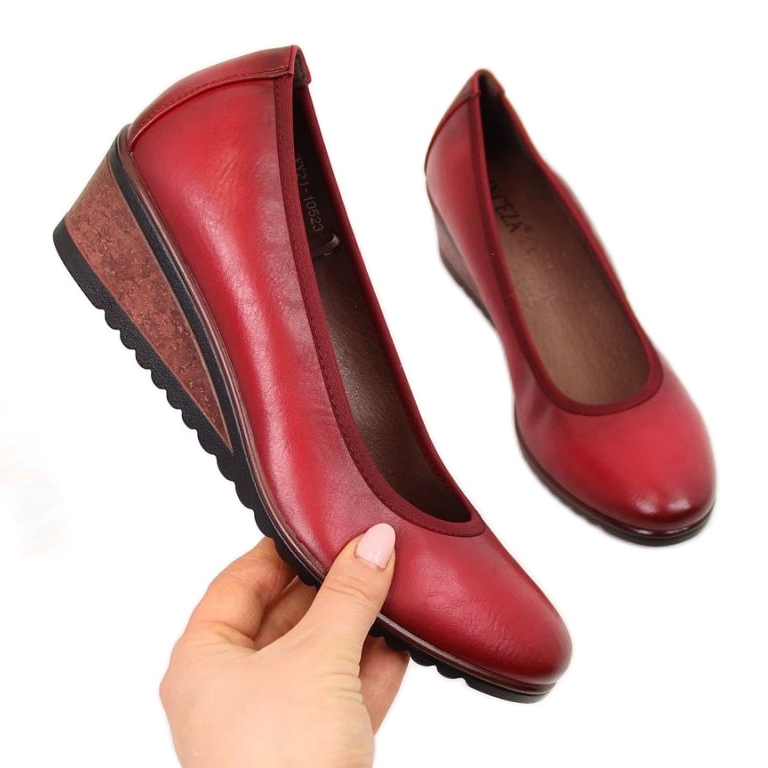 Rote Keilpumps W Vinceza