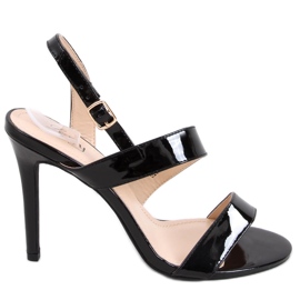 Sandalen auf einem hohen Absatz Amanda Black schwarz