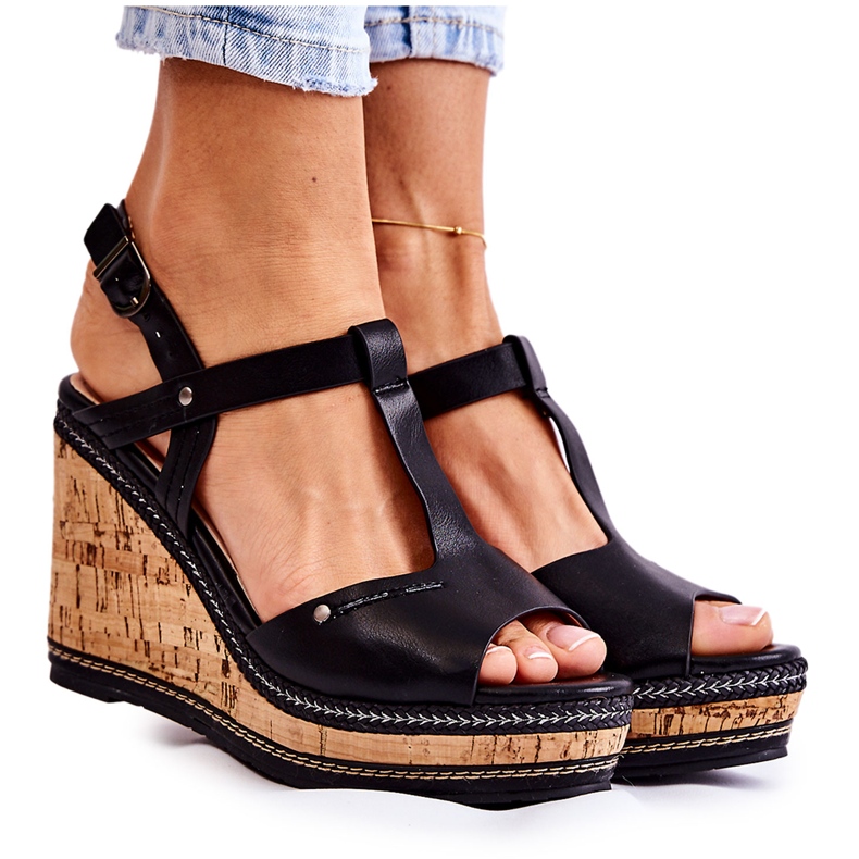 PG1 Klassische Keilsandalen aus schwarzem Leder Valorin