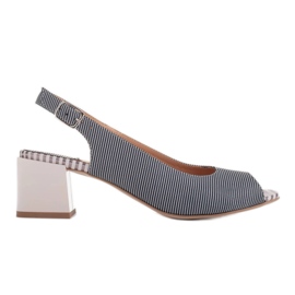 Marco Shoes Bequeme Damensandale mit interessantem Leder blau