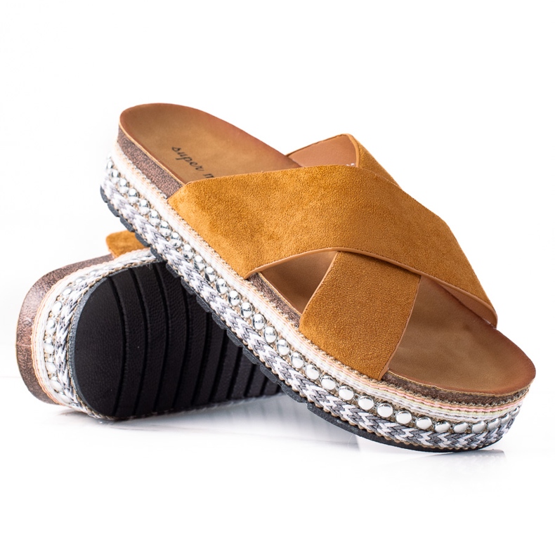 SHELOVET Modische Hausschuhe auf der Plattform braun