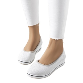 Silberne Turnschuhe mit Keilabsatz von Friis silber-