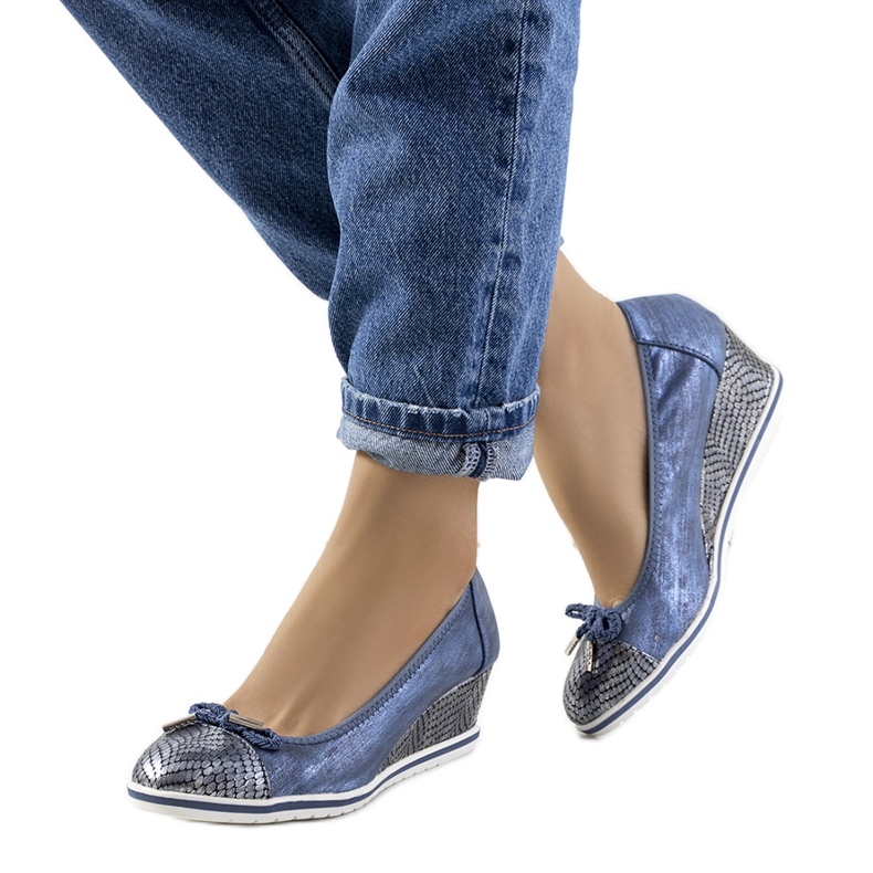 Blaue Turnschuhe mit Keilabsatz Blance